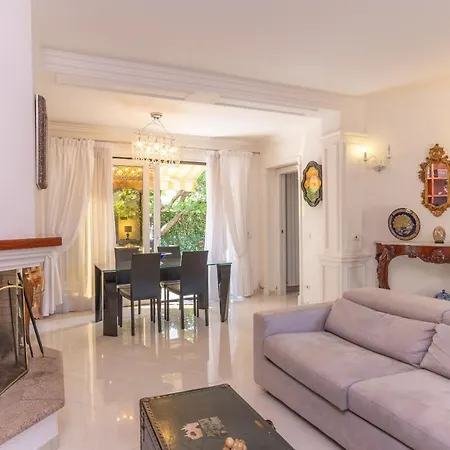 Il Glicine Villa *